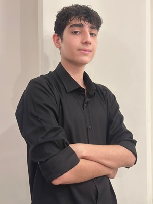 Elyar Ferdosizadeh